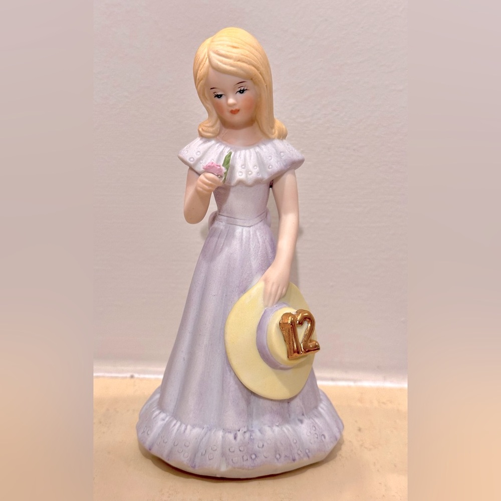 Enesco Growing Up Girls Classic Porcelain Figurine Blonde Birthday Girl Age 12